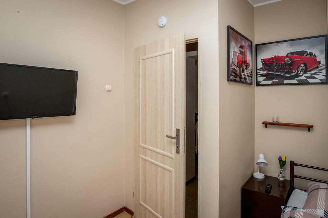Pokoje Goscinne Arkadia Września Exterior foto